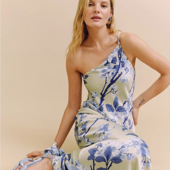 Reformation Olesia Dress - Picture 3 of 4